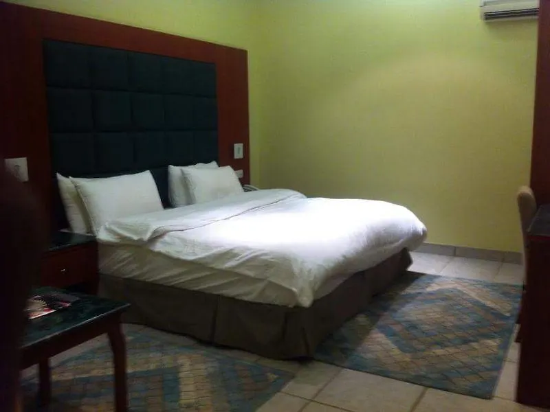 قصر اليمامة للاجنحة الفندقية-فرع السلام Aparthotel Riyadh